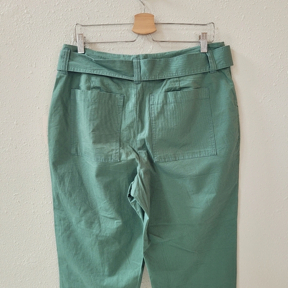 A NEW DAY Stretch High Rise Taper Ankle Tie Front Pant In Olive Size 14 - Picture 11 of 13